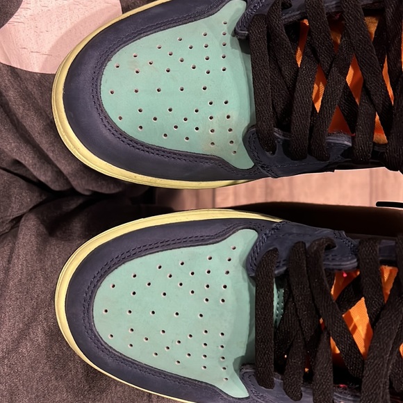 2020
Air Jordan 1 Retro High 'Tokyo Bio Hack' - Picture 5 of 10